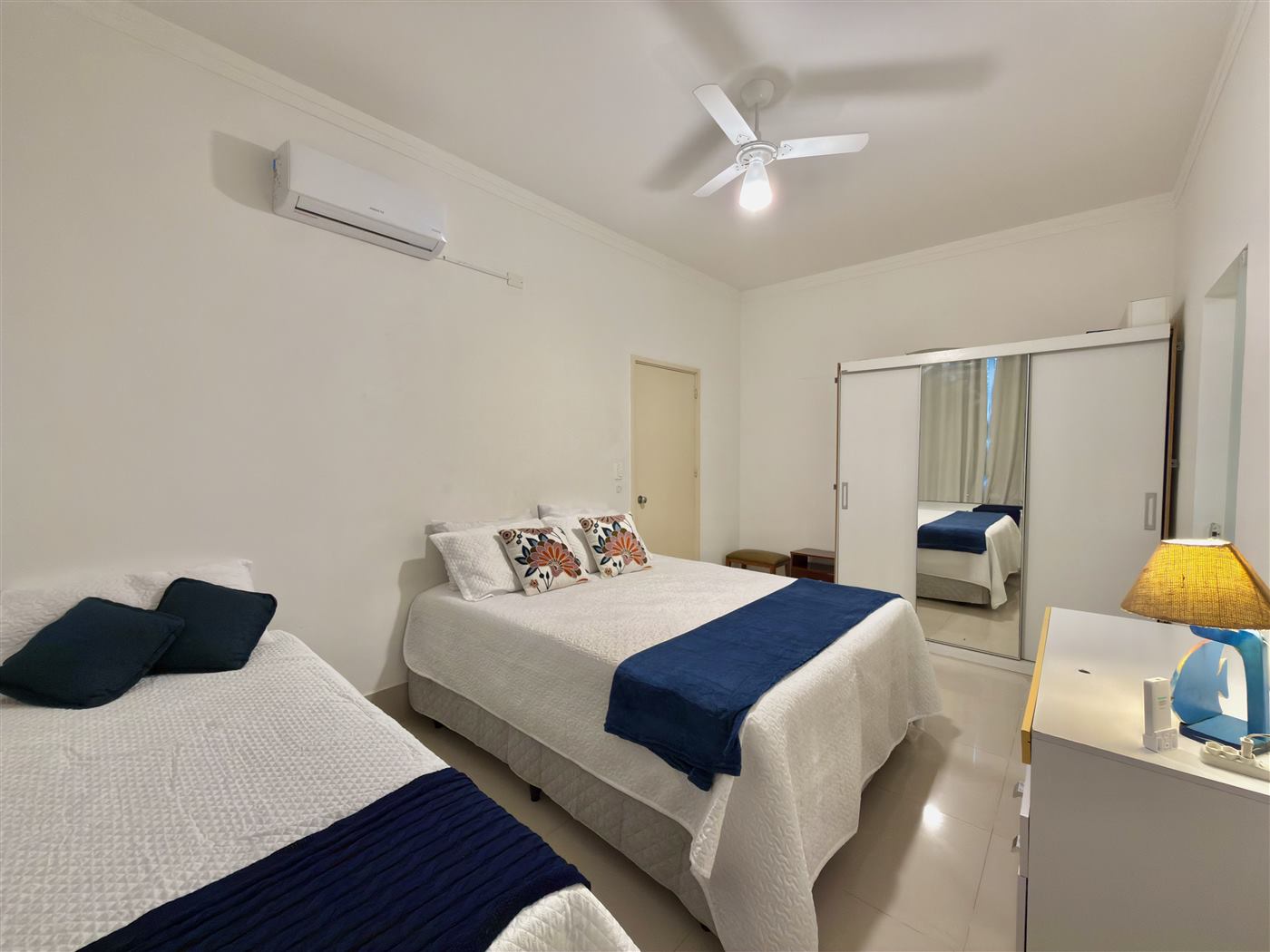 Quarto com ar-condicionado